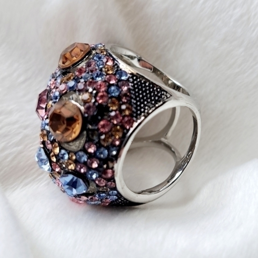 MODCLOTH LARGE JEWEL BAUBLE RING - Picture 5 of 6
